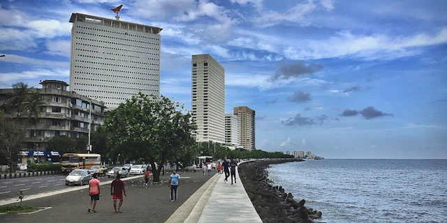 Marine Drive, Mumbai